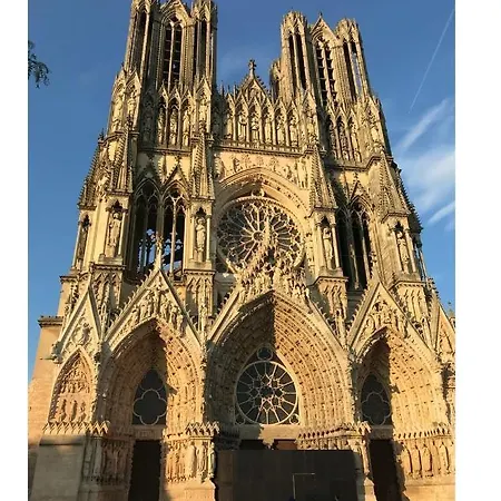 Chez La Reg'- Aux Pieds De La Cathedrale דירה